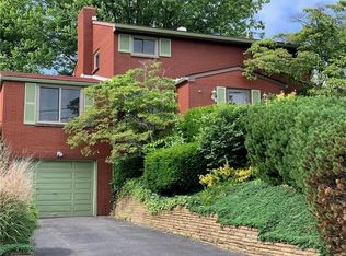 202 Highland Dr, Elizabeth, PA