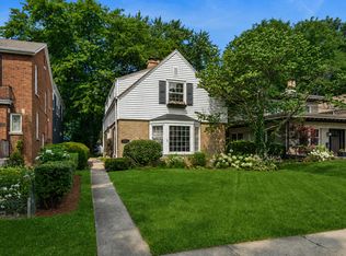 2734 Lawndale Ave, Evanston, IL 60201