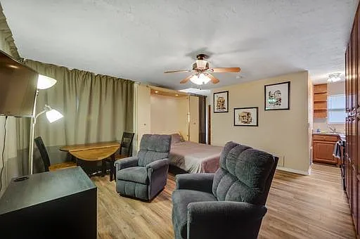 941 Eldorado Ave — Photo 18