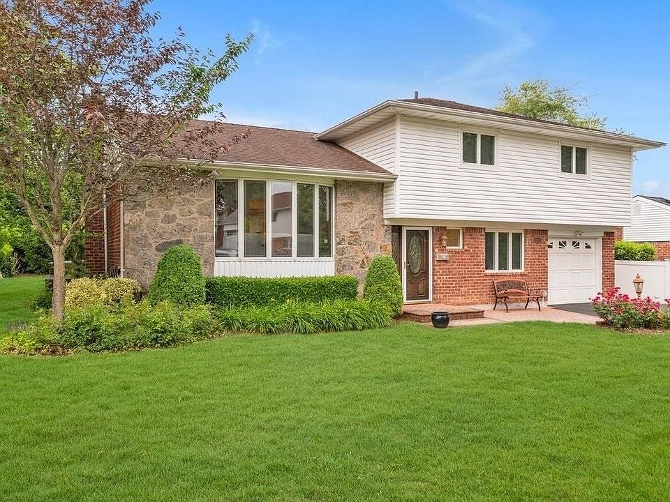 1st image of 23 Myron Rd