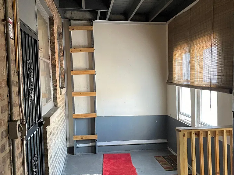 8350 S Maryland Ave #1 — Photo 8
