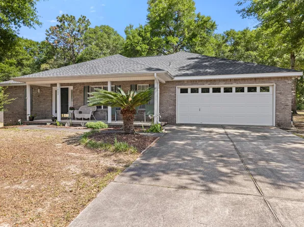1809 Waterway Dr, Baker, FL 32531