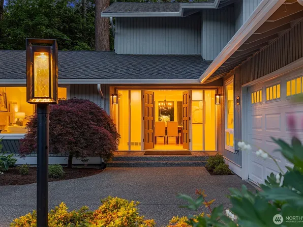 5321 Lansdowne Lane, Mercer Island, WA 98040