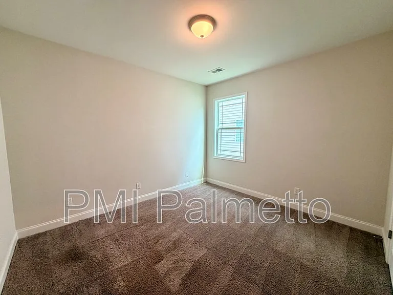 628 Colston Ln — Photo 18