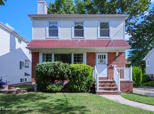 462 Ogorman Ave, Staten Island, NY 10308