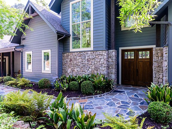 4th image of 138 Marbury Way