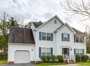 10700 Hunton Station Ct, Glen Allen, VA 23059