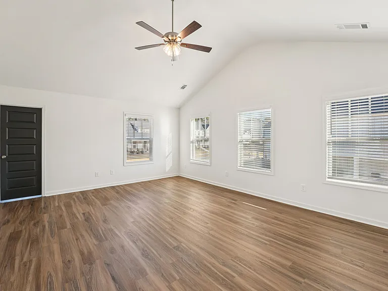 Quinn Residences at Dorchester Place — Photo 220