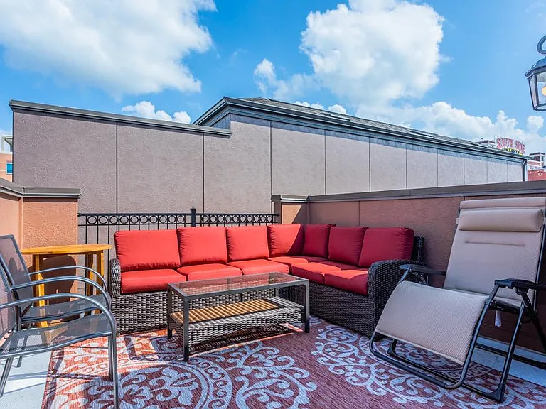 1314 Romano Pl — Photo 4