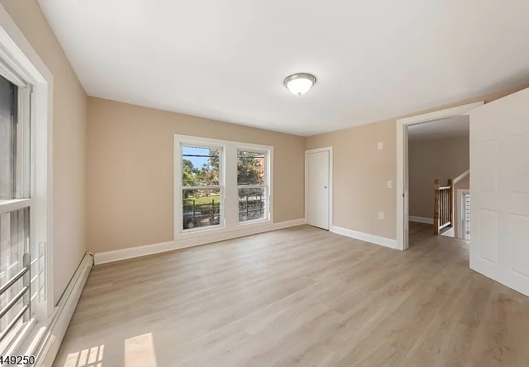 49 Caldwell Pl — Photo 17