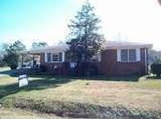 106 Jones Rd, Athens, GA 30601