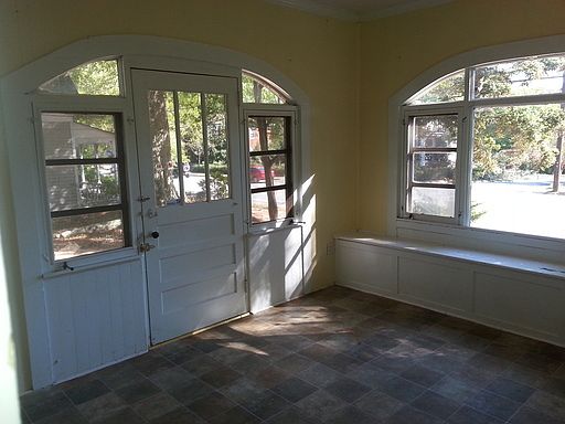 4th image of 225 South St