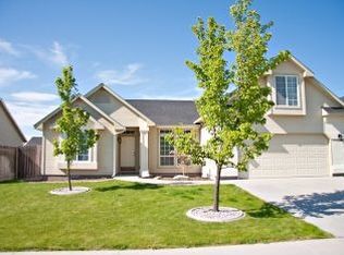 6446 E Brimley Dr, Nampa, ID 83687