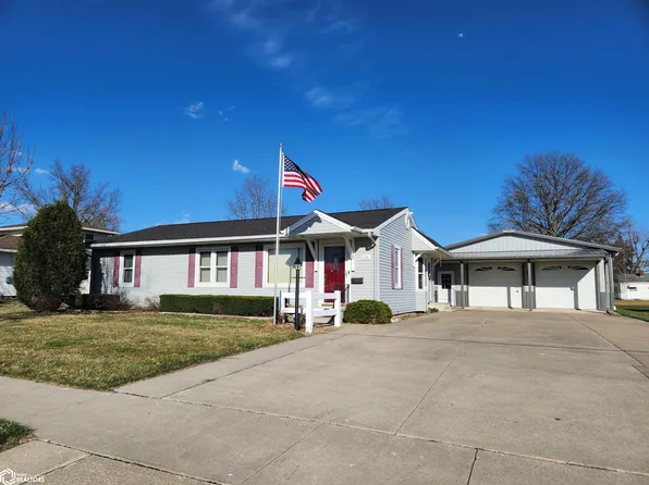 1318 Prince St, Grinnell, IA 50112