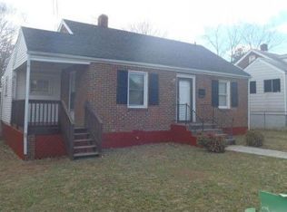 1056 Hunt Ave NW, Roanoke, VA