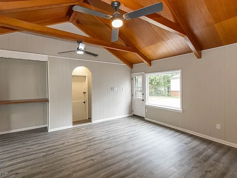 3987 Lancaster Rd — Photo 11