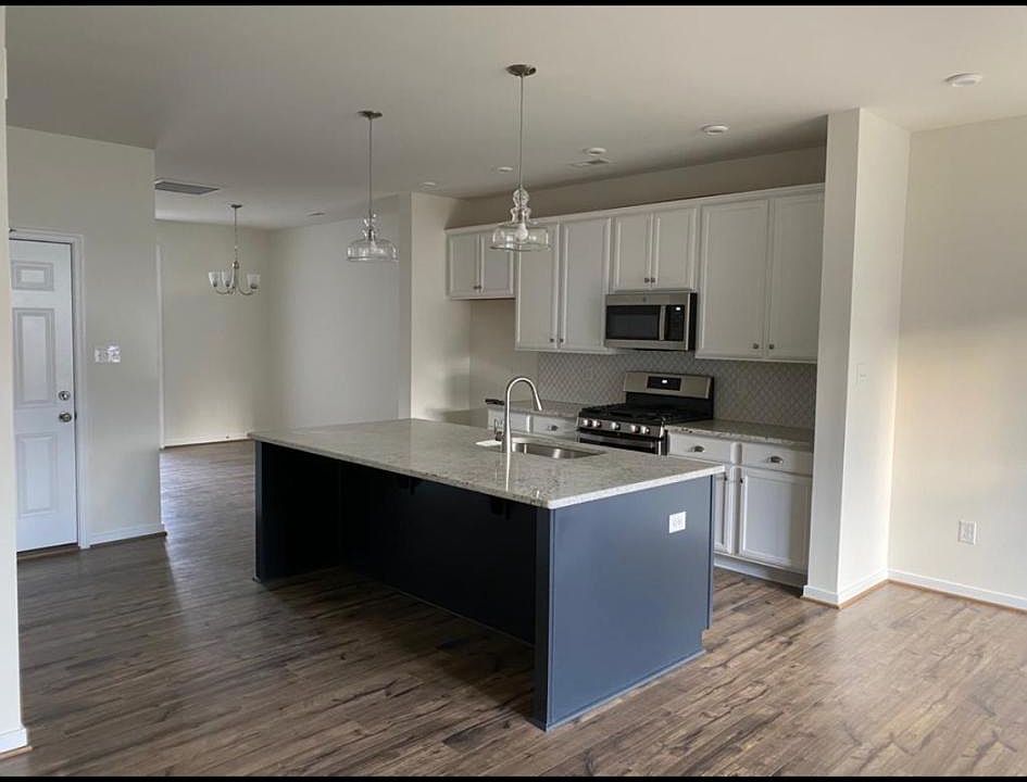 1st image of 10822 Ashton Poole Pl