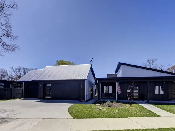 604 Lake Ave, Traverse City, MI 49684