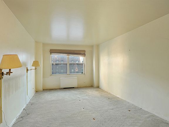 5th image of 420 E 72nd St APT 6A