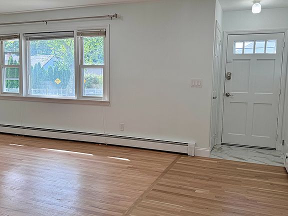 2nd image of 62 Shady Ln Floor 1