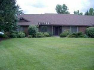 29779 Gleneagles Rd, Perrysburg, OH 43551