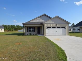 34 Hampton Way, Snow Hill, NC 28580