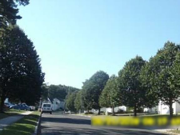 2nd image of 28 Cedar Grove Dr
