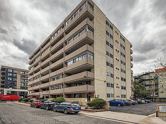 3rd image of 1111 N Ash St APT 705