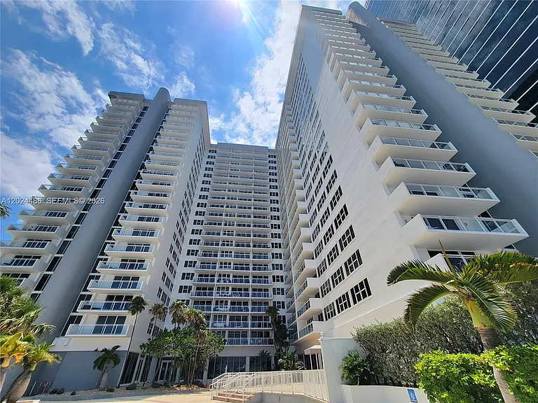 2030 S Ocean Dr #923 — Photo 34