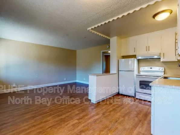 555 Dexter St, Santa Rosa, CA
