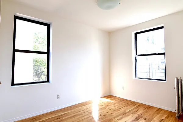 Rented by Bohemia Realty Group | media 2