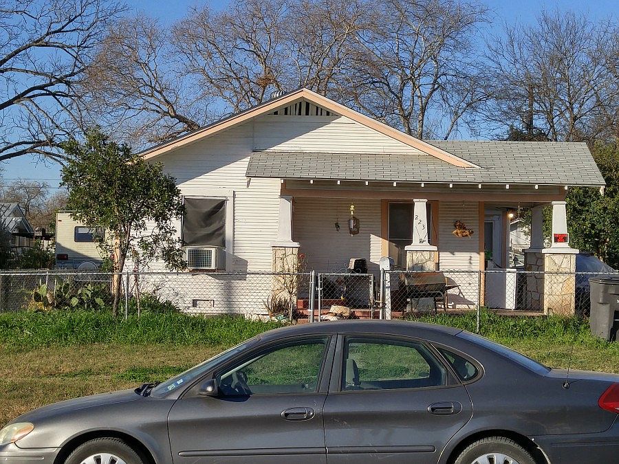 1st image of 223 Hot Wells Blvd