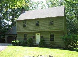25 Paper Mill Dr, Madison, CT 06443