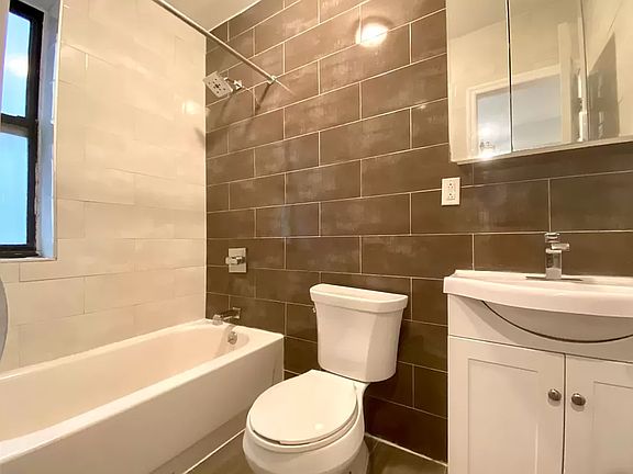 5th image of 25 Vermilyea Ave APT 3