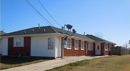 1st image of 412 39th St