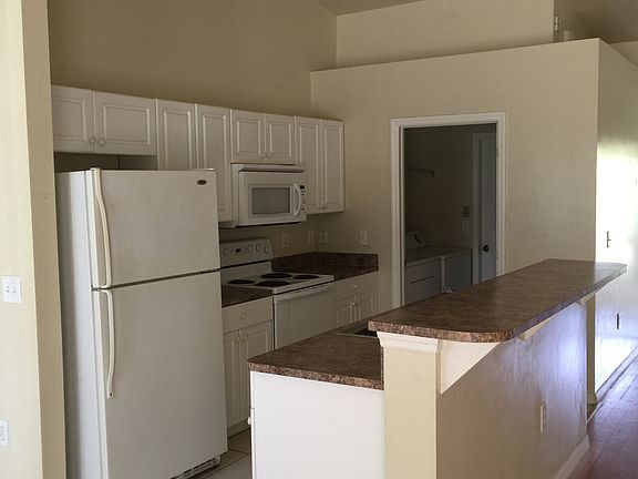 3rd image of 5102 Hanna Ave N