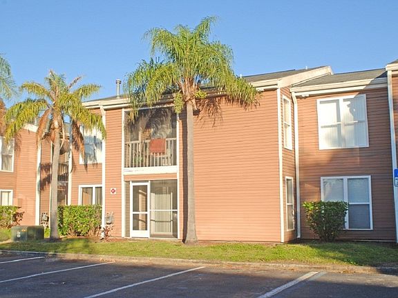 3rd image of 10610 N 30th St APT 02A