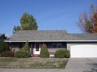 908 E Glacier Peak Dr, Post Falls, ID 83854