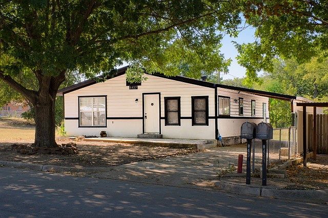 1st image of 8437 Redonda St