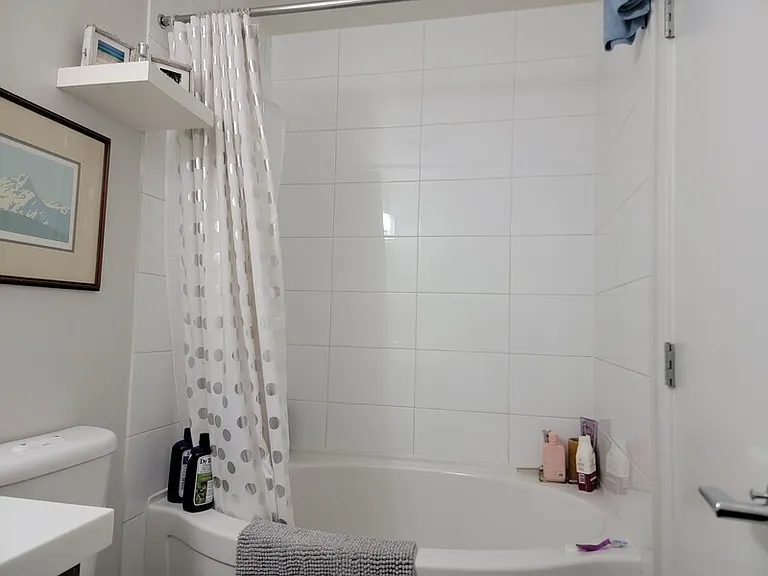1550 Dickson Ave #6 — Photo 11