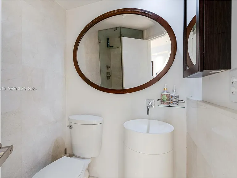 825 Brickell Bay Dr #850 — Photo 14