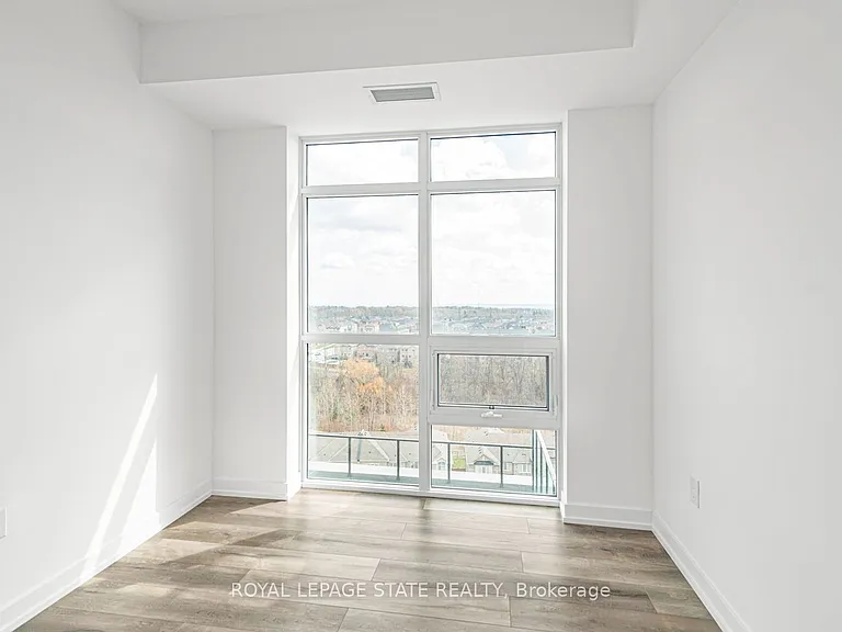 470 Dundas St E #1009 — Photo 33