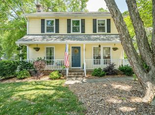 2612 Pine Creek Ct, Raleigh, NC 27613