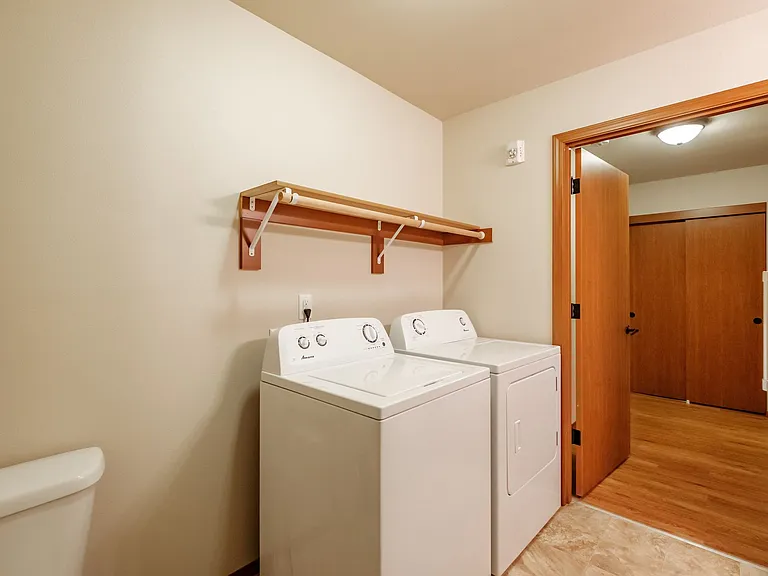 Lafayette Place Apartments — Photo 95