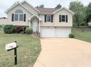 3537 Lancaster Dr, Imperial, MO 63052