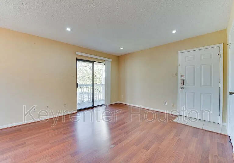 2750 Holly Hall St #120 — Photo 5