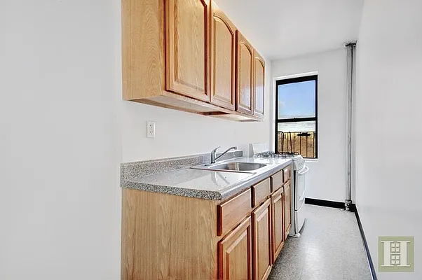 Sold by Halstead Real Estate | media 2
