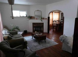 1586 Lakeland Ave, Lakewood, OH 44107