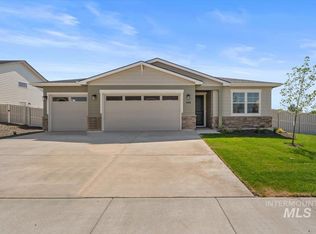 546 Thistle Hills Ave, Middleton, ID 83644