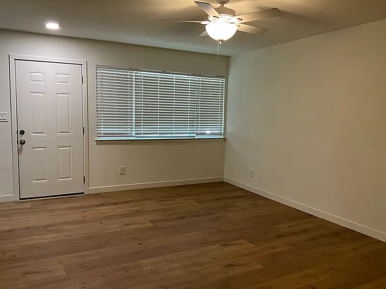 5448 Mona Way — Photo 2